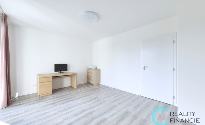 AG REALITYI PREDANÝ   NOVOSTAVBA - priestranný 4 izb rodinný dom bungalov - fotografia 18