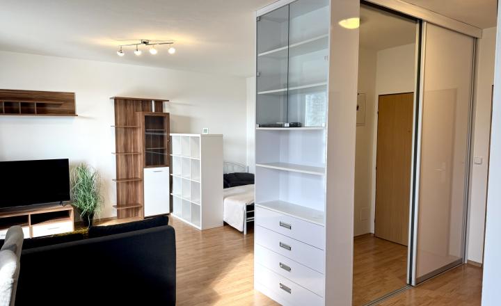 AG REALITY I NA PRENÁJOM KOMPLETNE zariadený 1 izb byt s balkónom- STUPAVA - fotografia 6