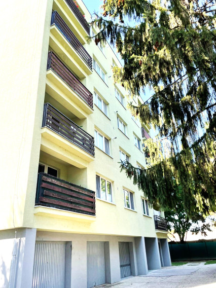 AG REALITY I PREDANÉ  KOMPLETNE NOVOZREKONŠTRUOVANÝ 3i. BYT - DUNAJSKÁ LUŽNÁ